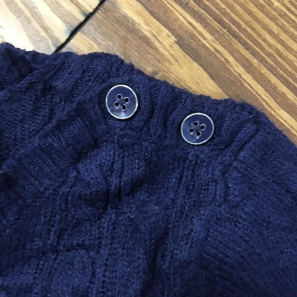 Navy sweater - Picture 2 of 3